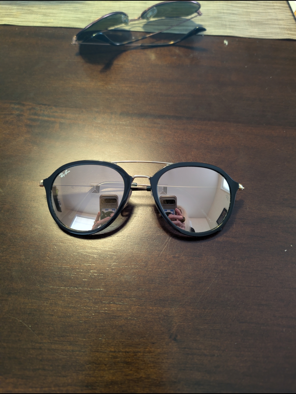 Ray-Ban Round Sunglasses in Black and Silver